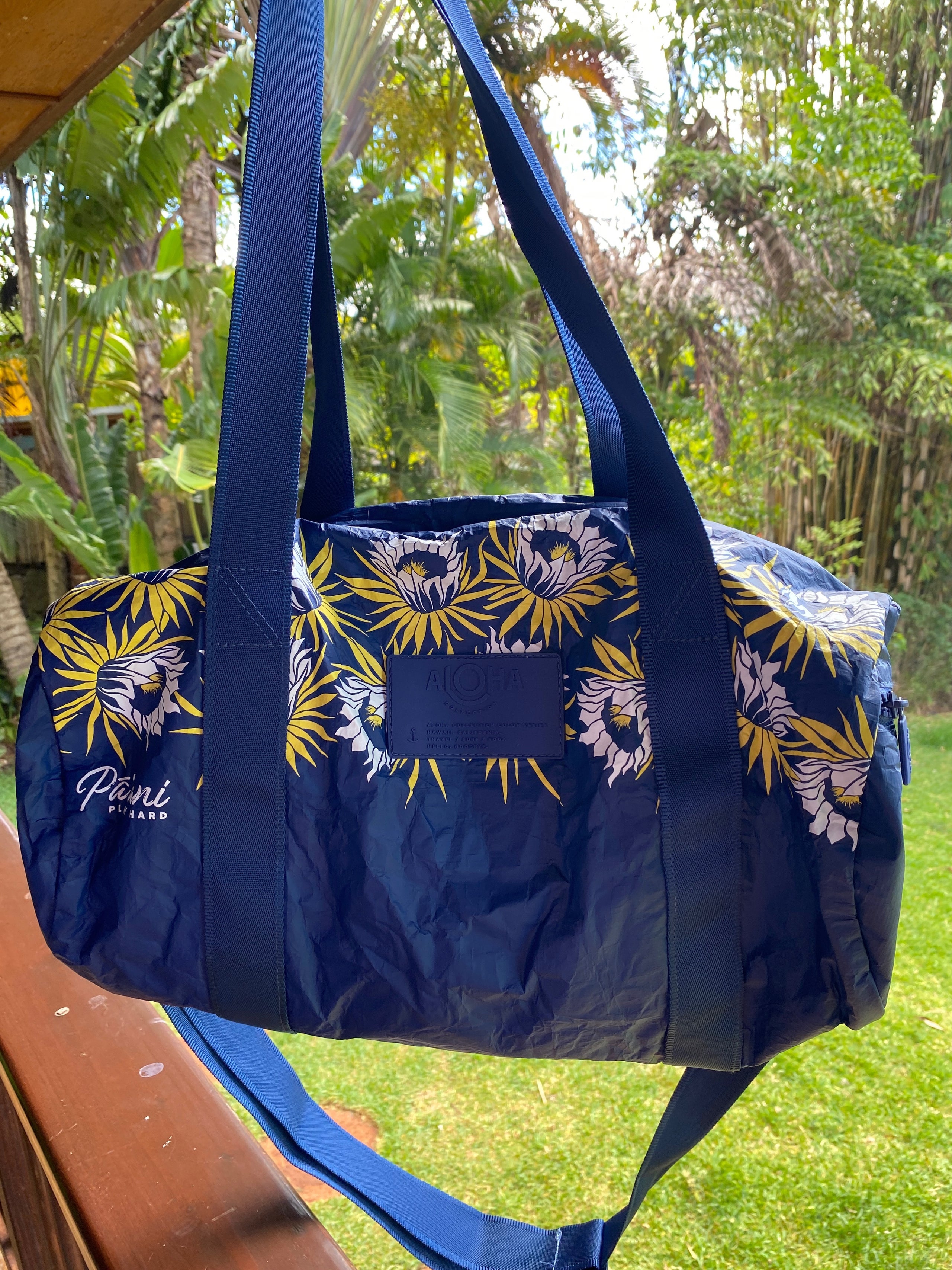 Aloha collection duffle bag on sale